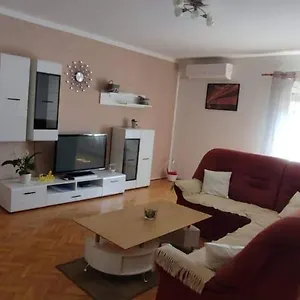 Apartment Eva, Rovinjsko Selo