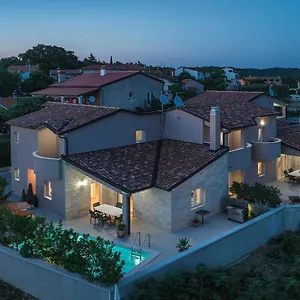 Villa Vanesa With Private Pool Near Rovinj - Open 2022, Rovinjsko Selo